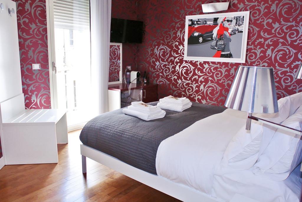 ريجّو دي كالابريا B&B Pellicano Guest House الغرفة الصورة