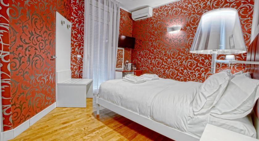 ريجّو دي كالابريا B&B Pellicano Guest House الغرفة الصورة