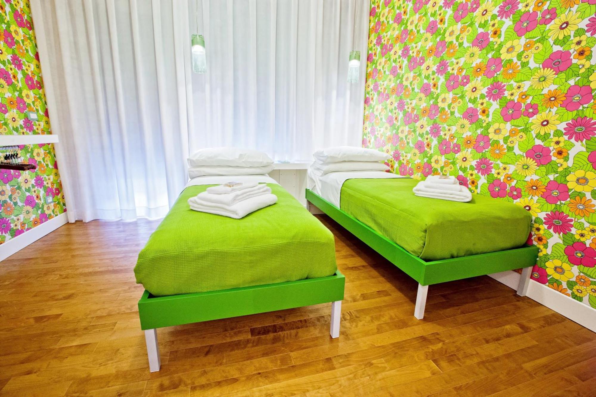 ريجّو دي كالابريا B&B Pellicano Guest House الغرفة الصورة