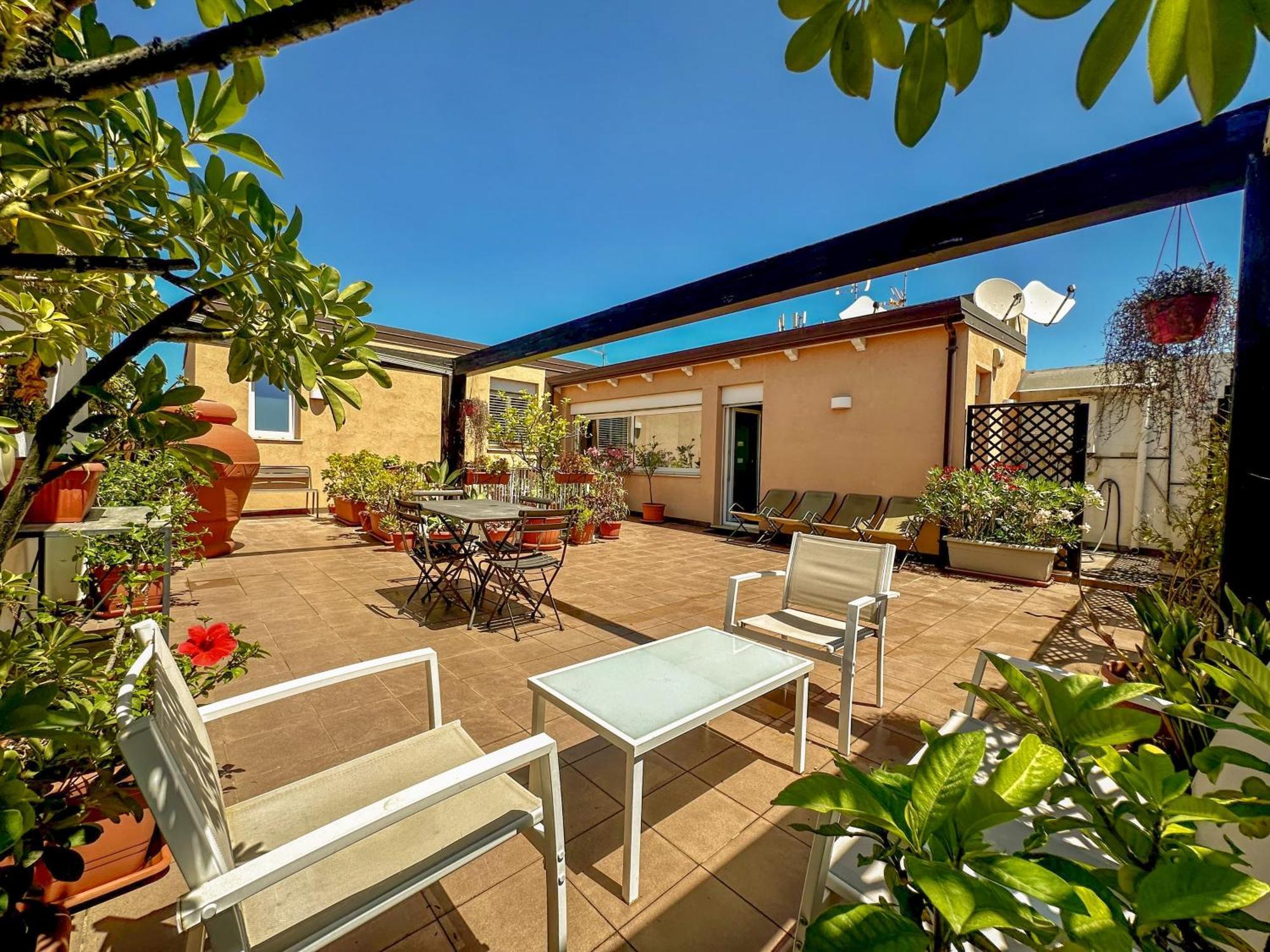 ريجّو دي كالابريا B&B Pellicano Guest House المظهر الخارجي الصورة