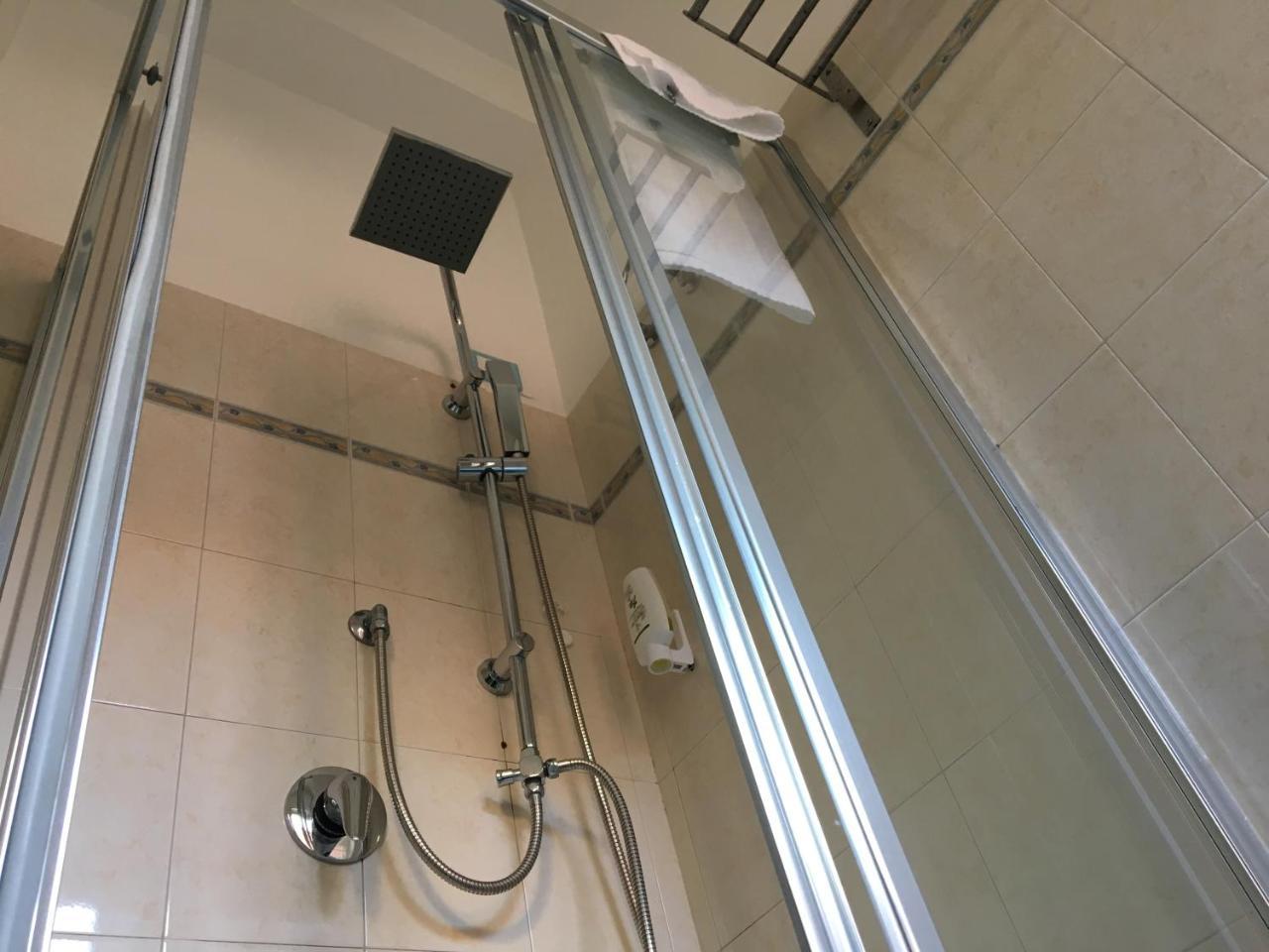 ريجّو دي كالابريا B&B Pellicano Guest House المظهر الخارجي الصورة