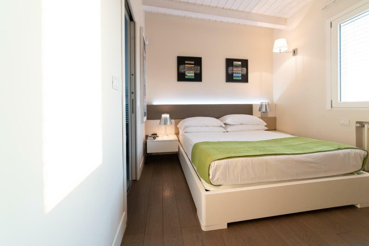 ريجّو دي كالابريا B&B Pellicano Guest House المظهر الخارجي الصورة